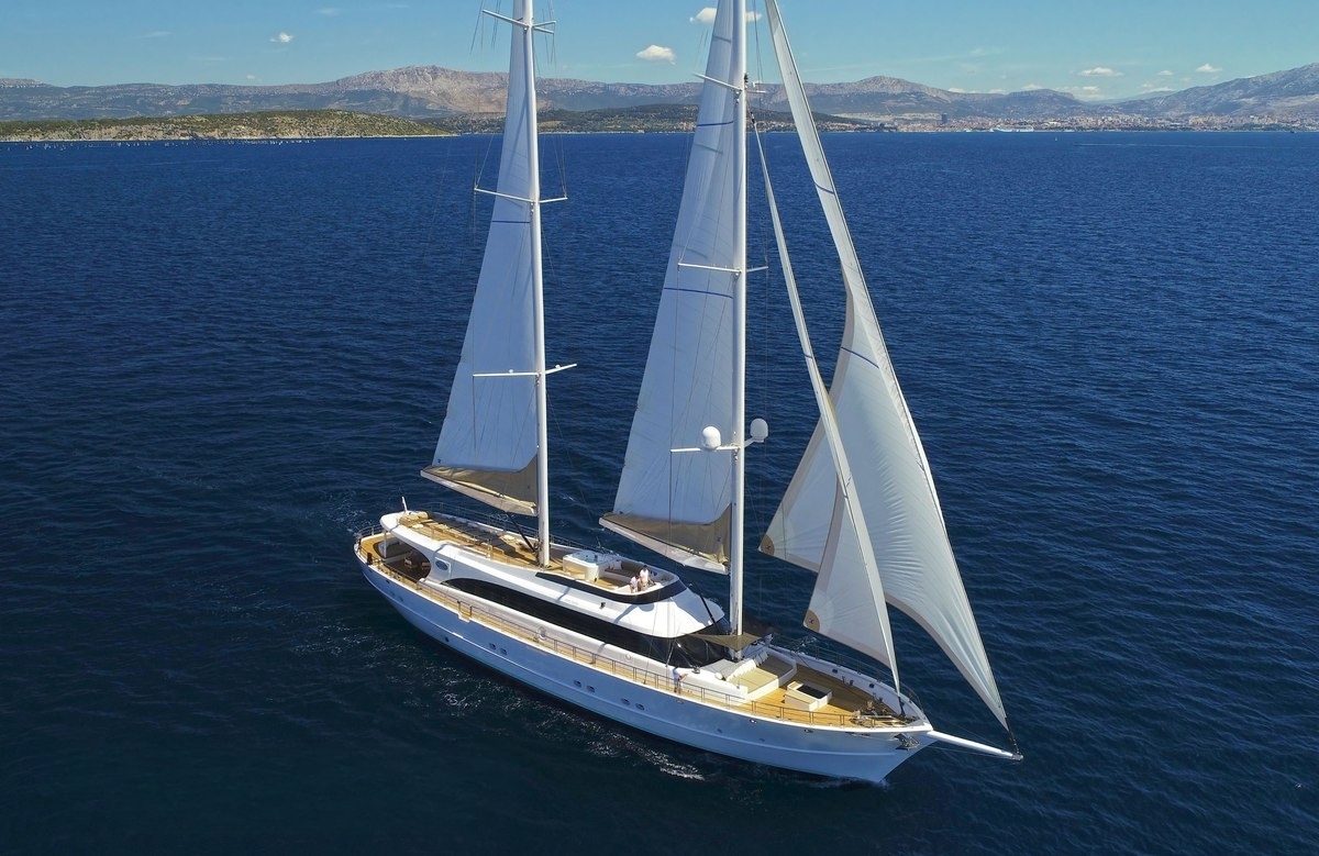 An image of Acapella yacht