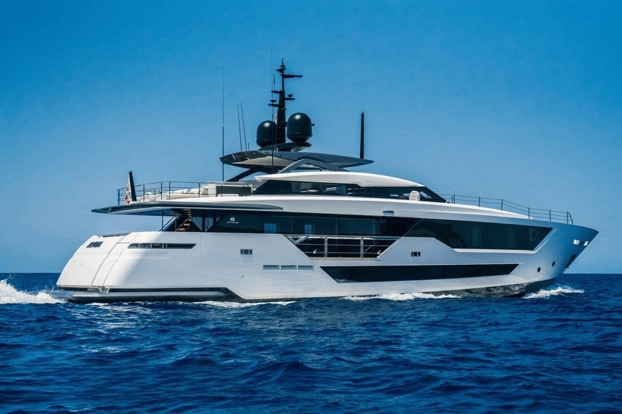An image of Alvium yacht
