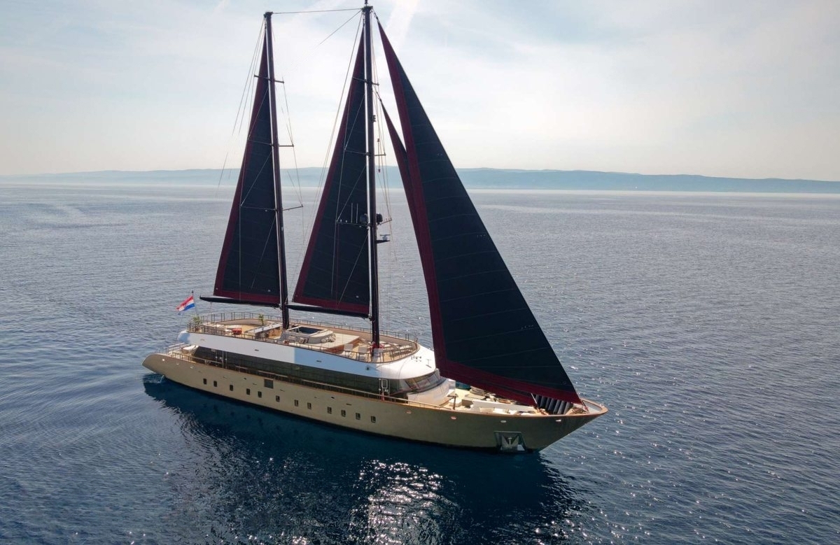 An image of Anetta yacht