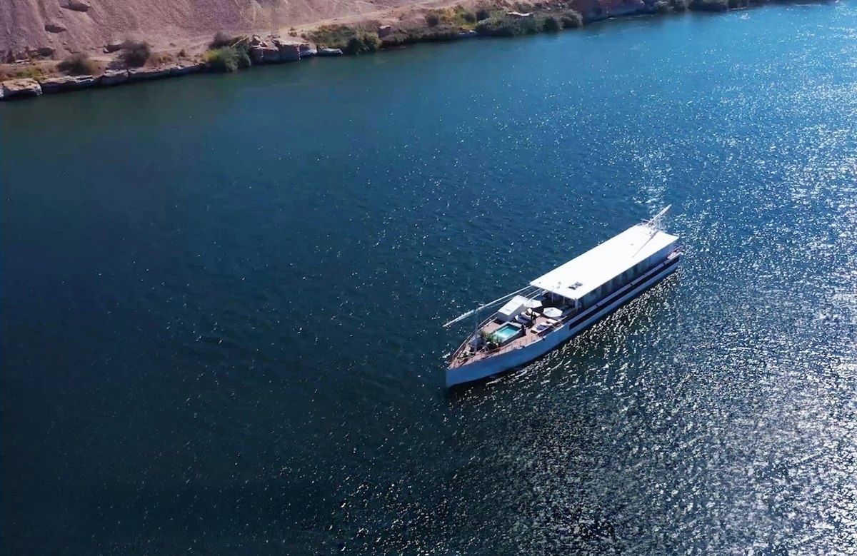 An image of Berge yacht