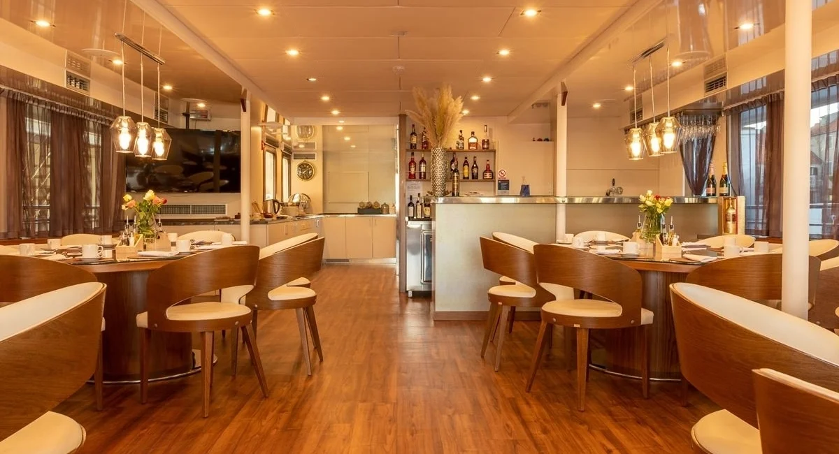 A preview of interior Dining