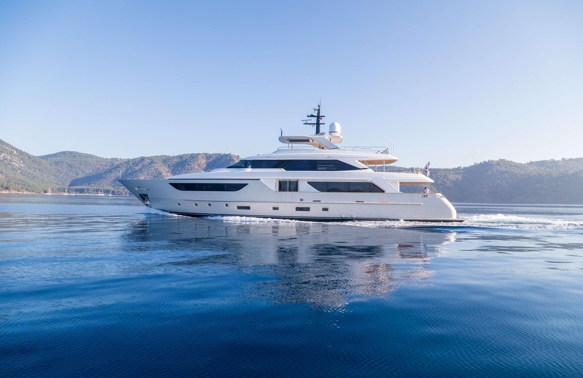 An image of Glory yacht