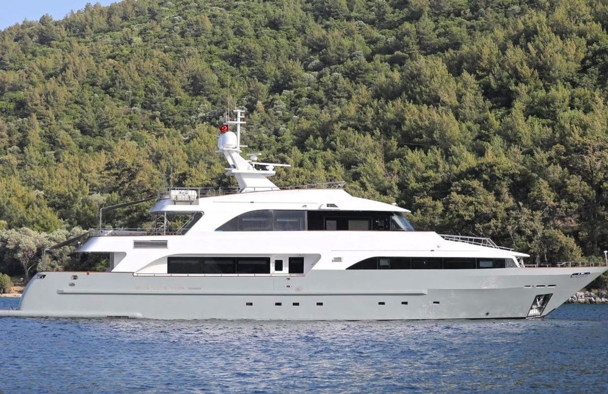 An image of Ottawa Iv yacht
