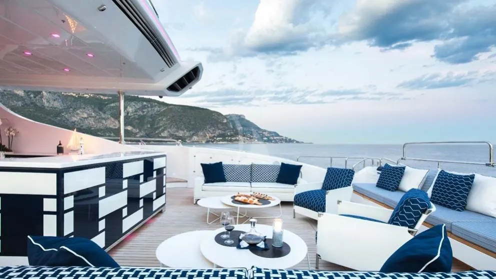 An image of Da Vinci yacht