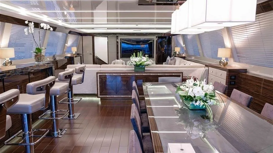 An image of Incognito yacht