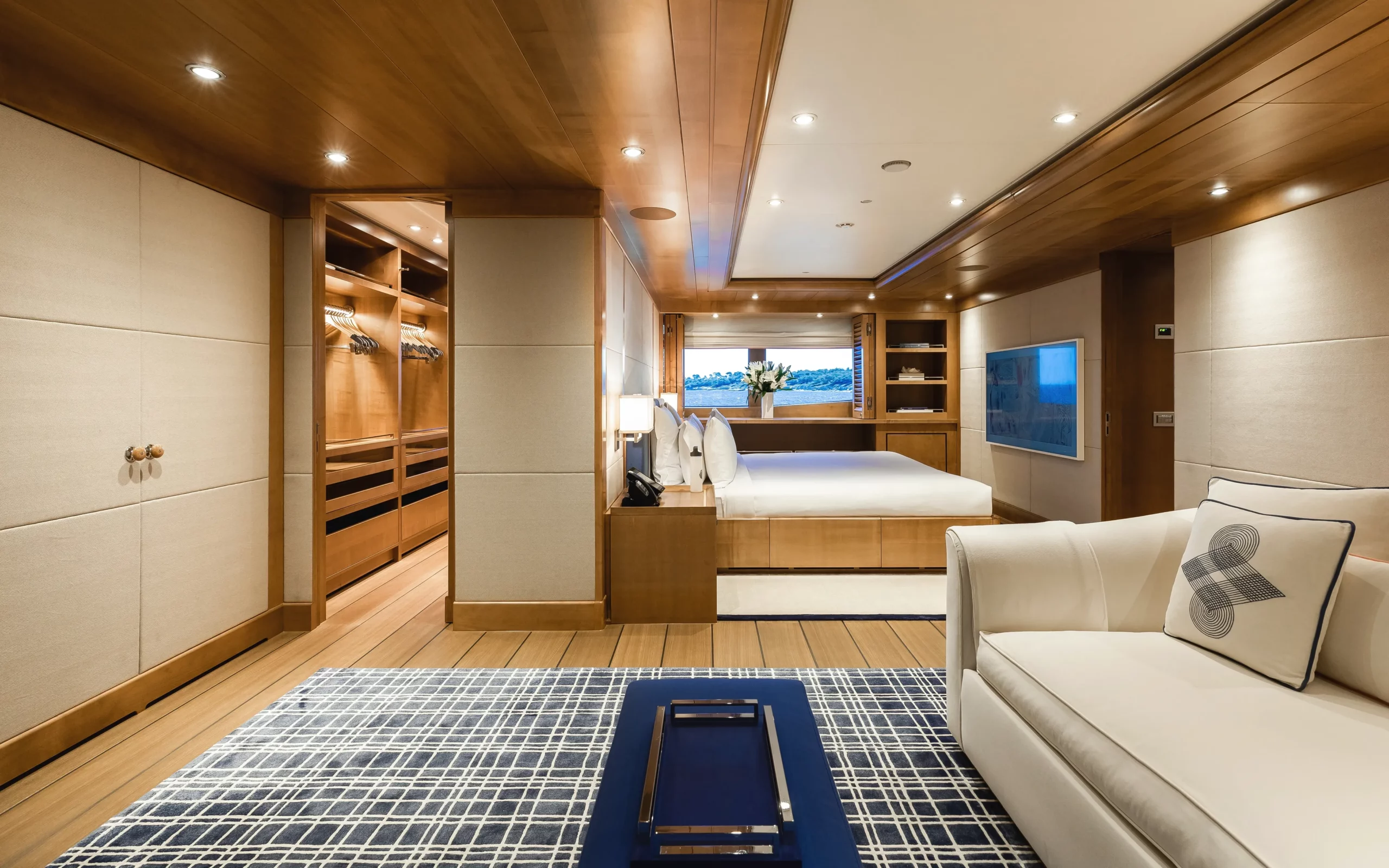 An image of Aifer yacht