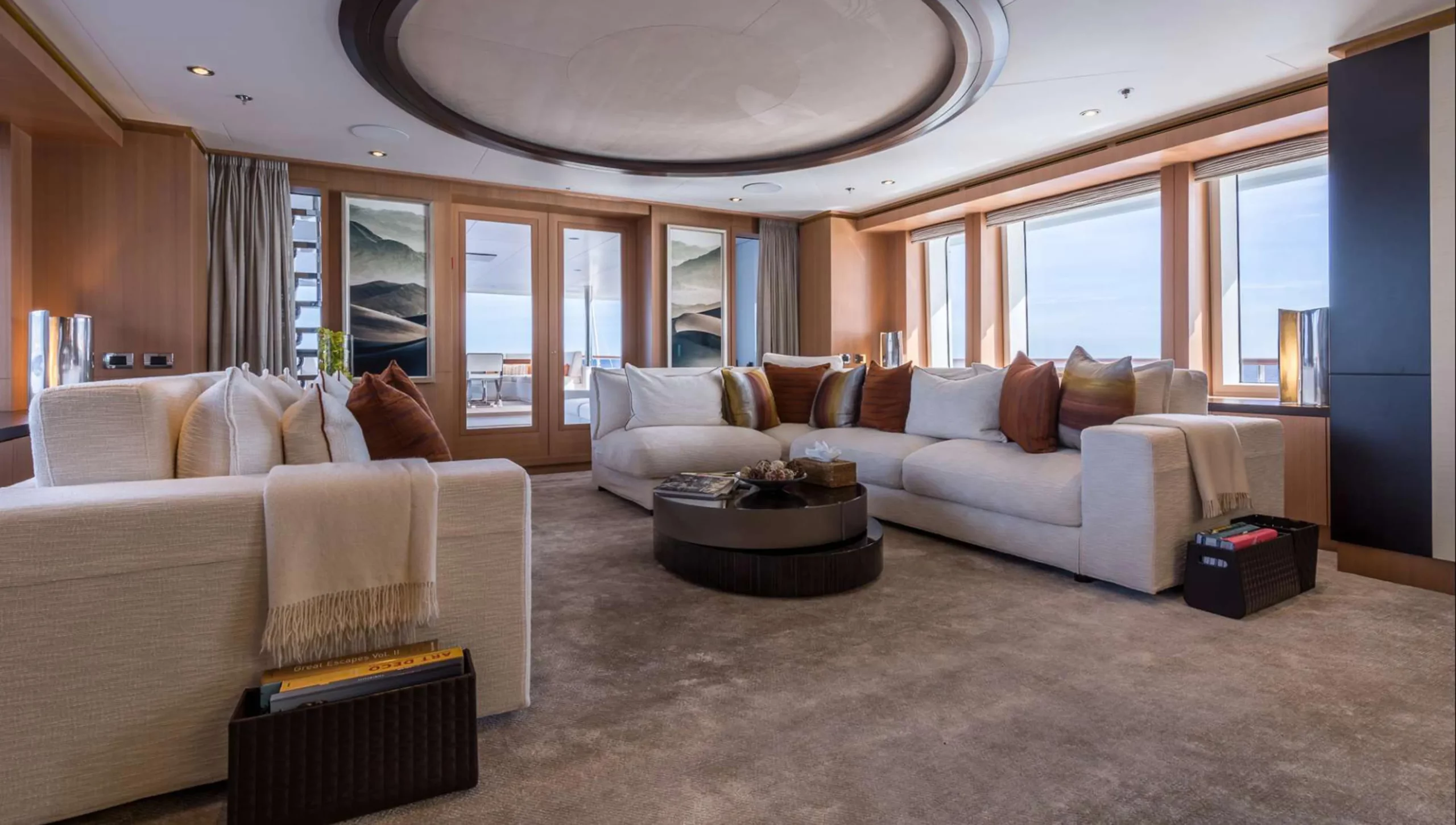An image of Go yacht