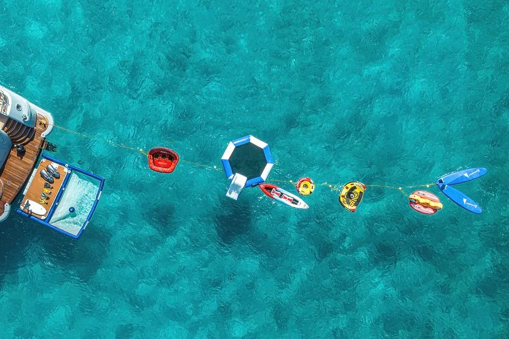 An image of Lind yacht