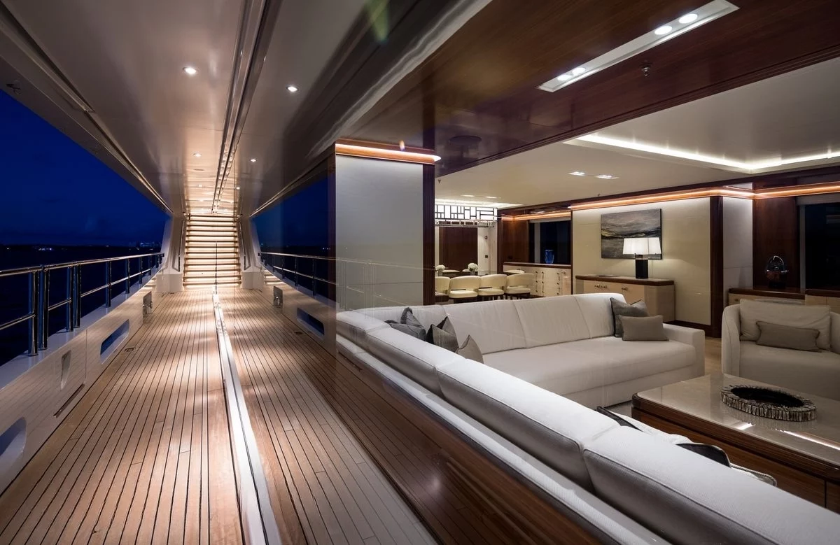 An image of Calex yacht