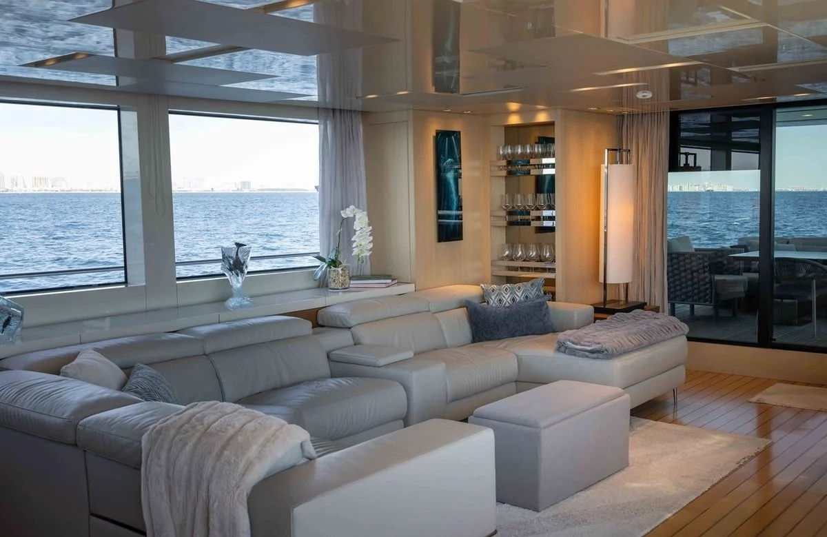 An image of Notorious yacht
