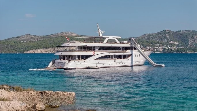 An image of Cristal yacht