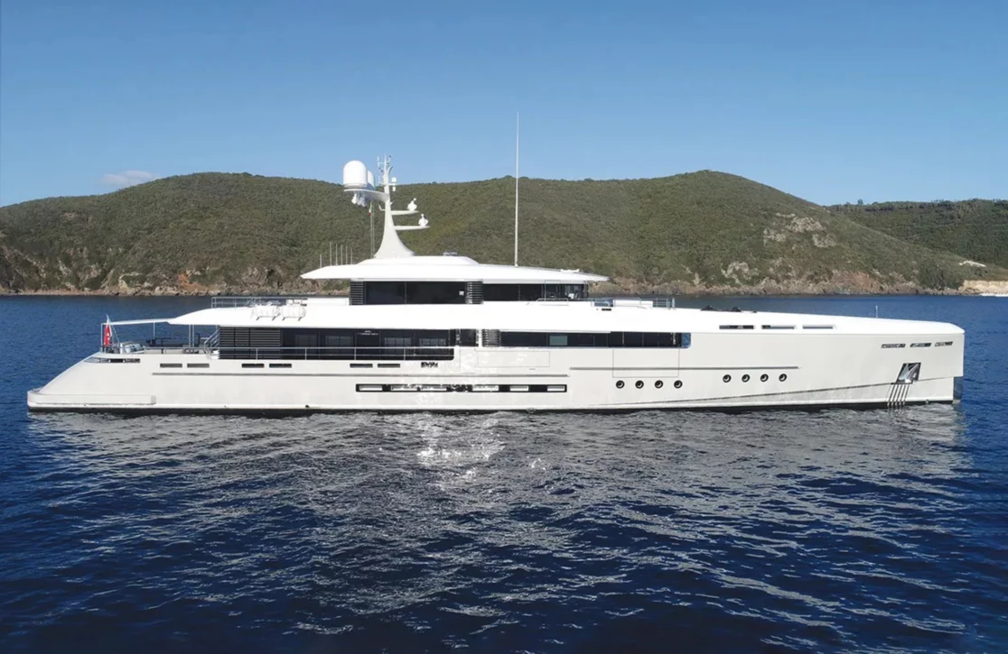 An image of Endeavour 2 yacht