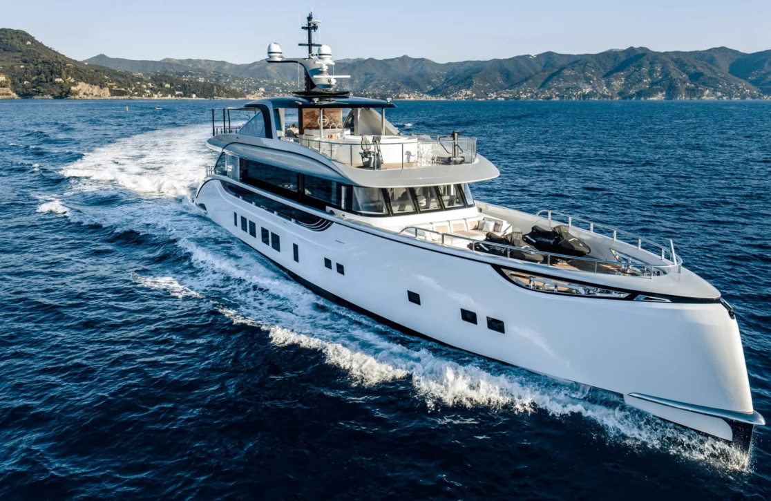 An image of Spring yacht