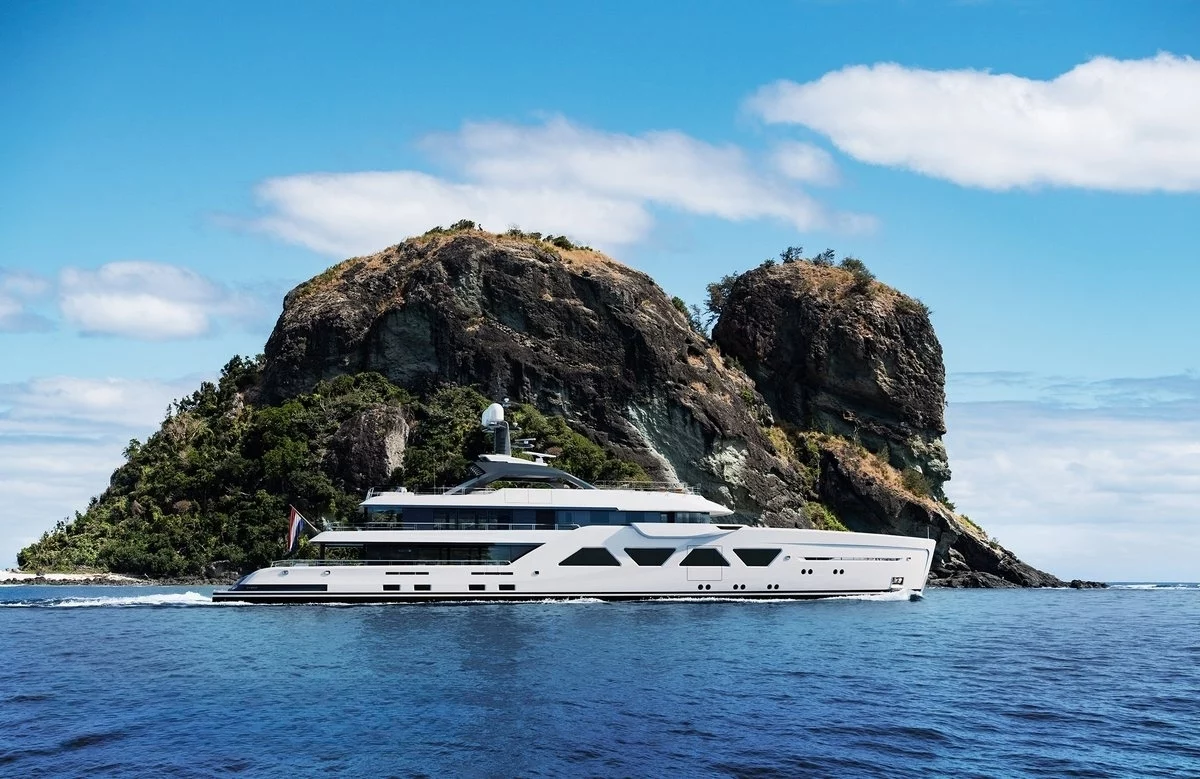 An image of Satemi yacht
