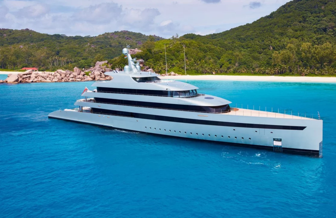 An image of Savannah yacht