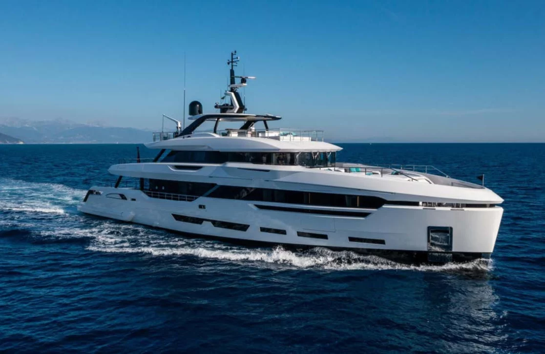 An image of Lee yacht