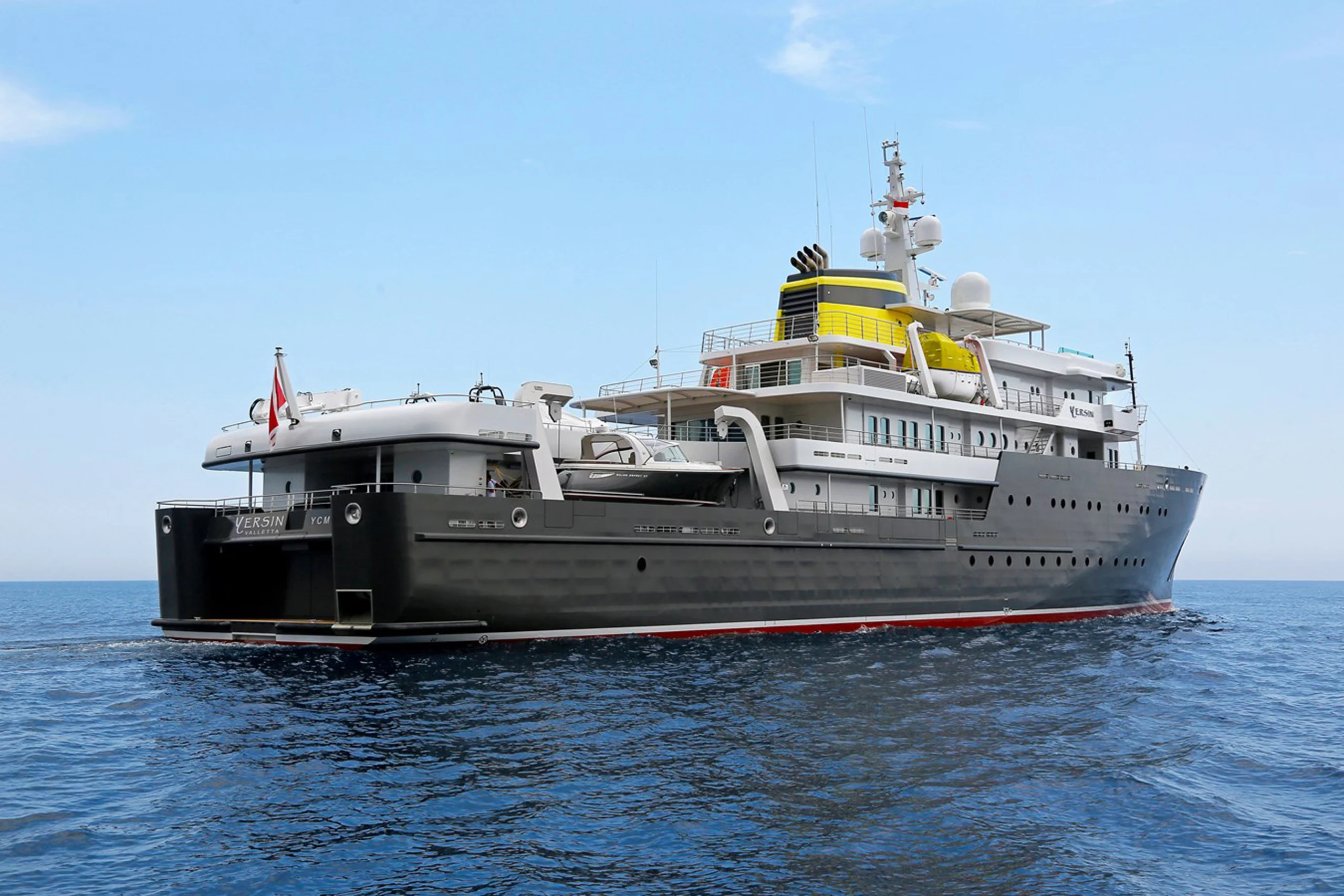 An image of Yersin yacht