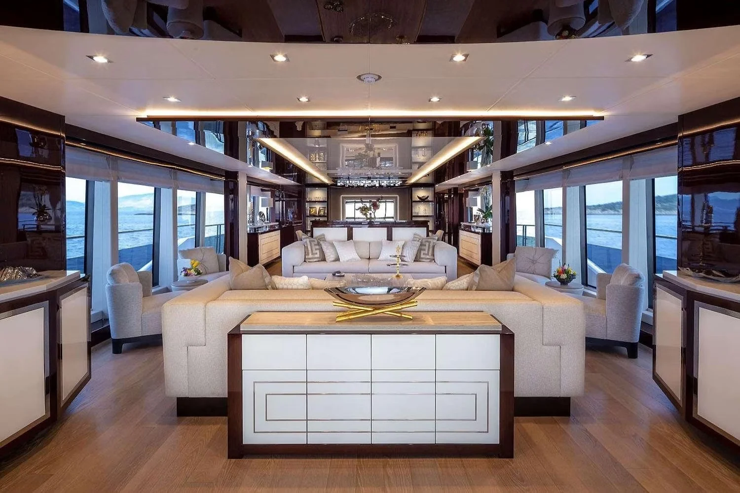 An image of Aqua Libra yacht