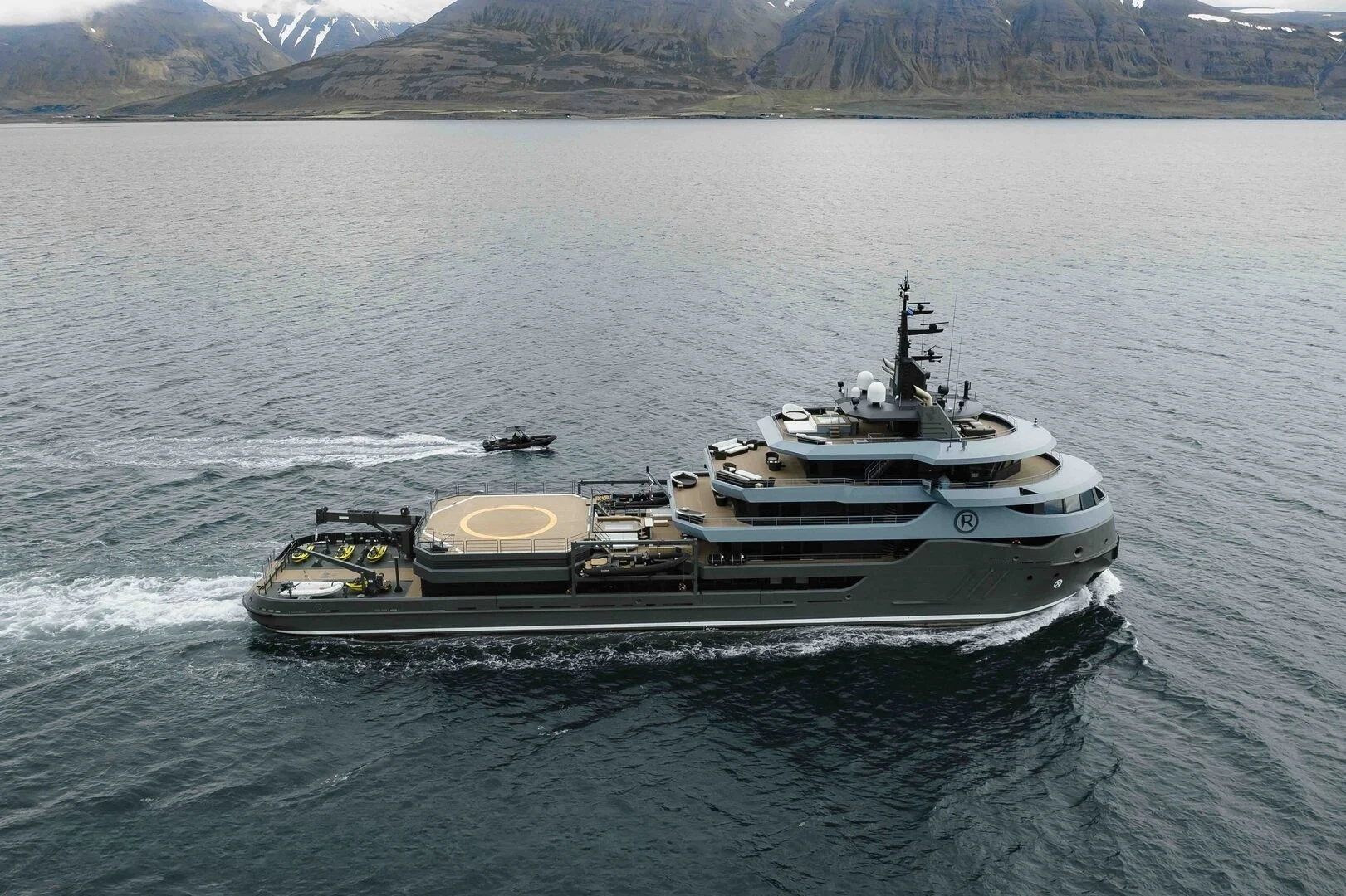 An image of Q yacht