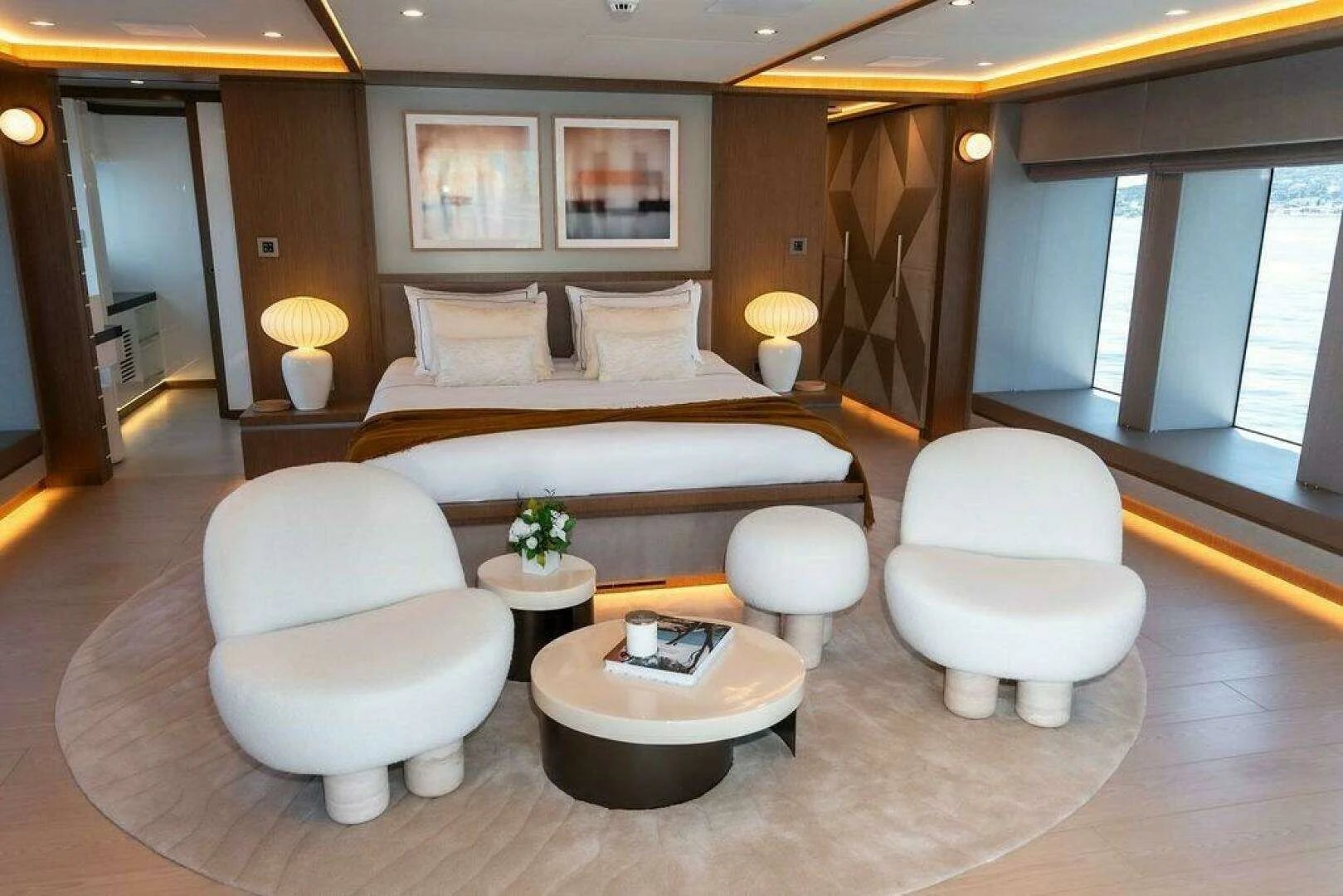 An image of Infinity Nine yacht