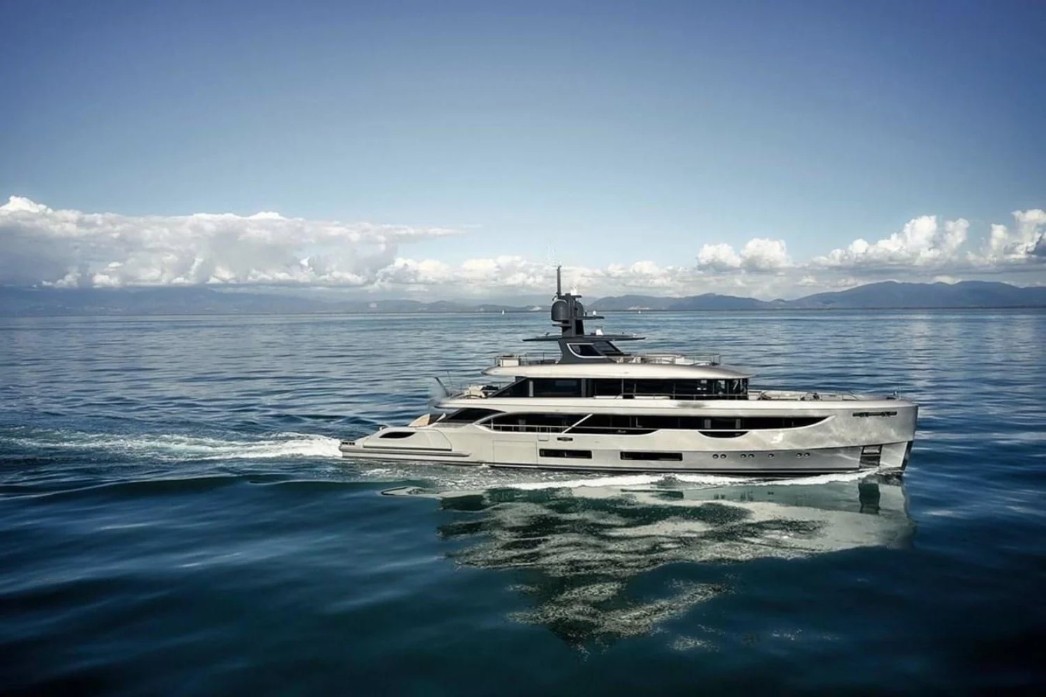An image of Seagreen yacht