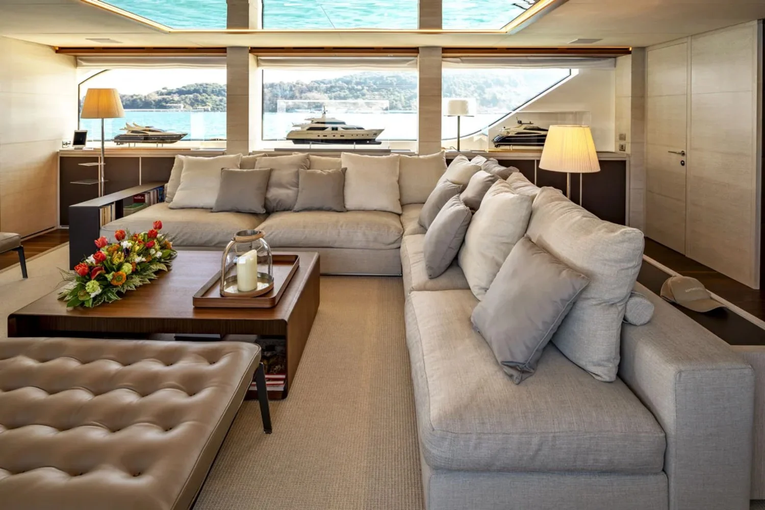 An image of Anything Goes V yacht