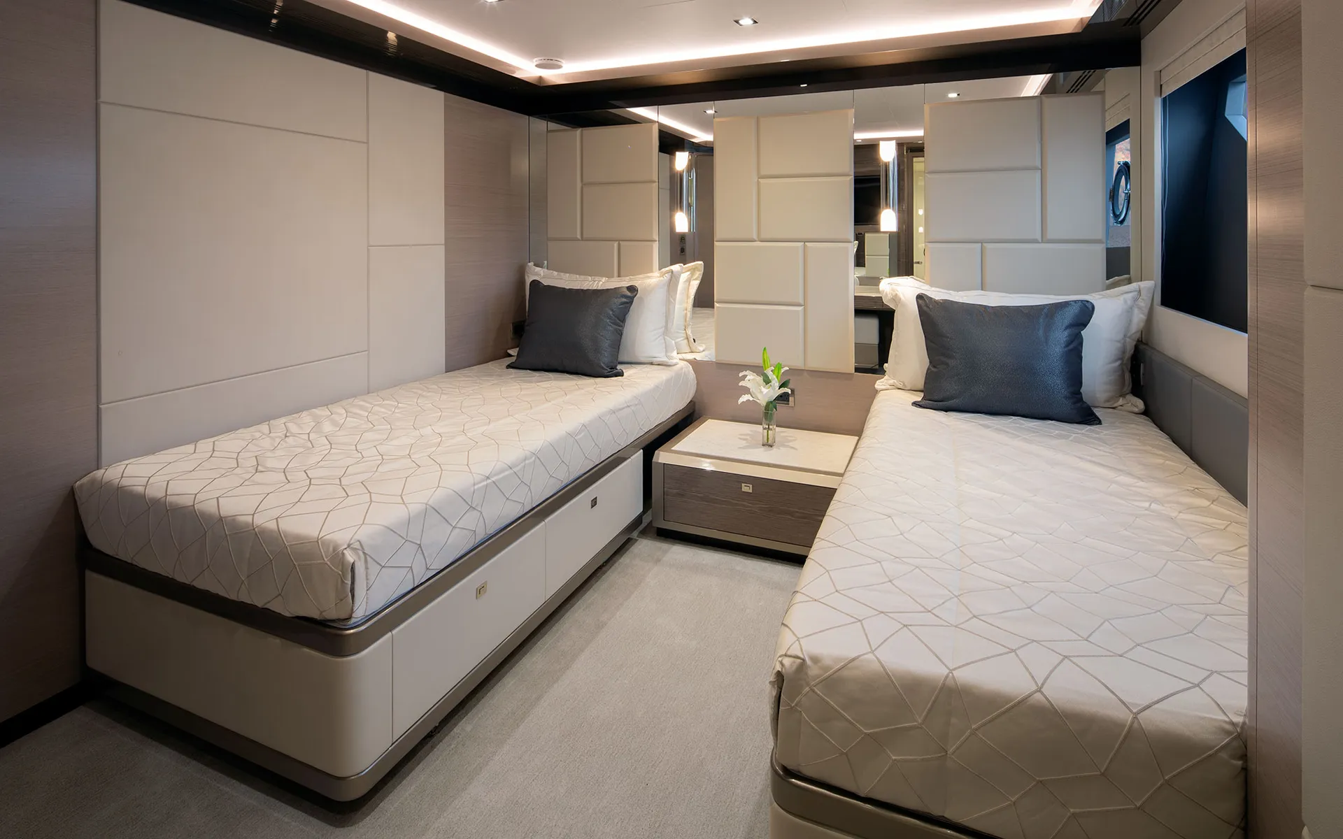 An image of Entrepreneur yacht