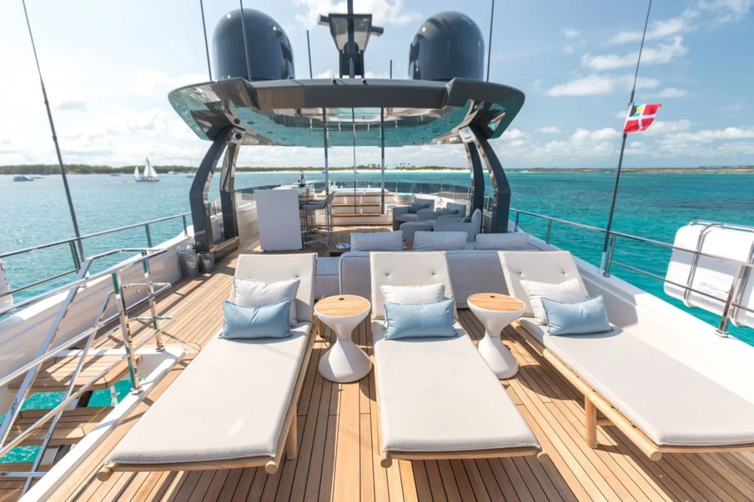An image of Eros yacht