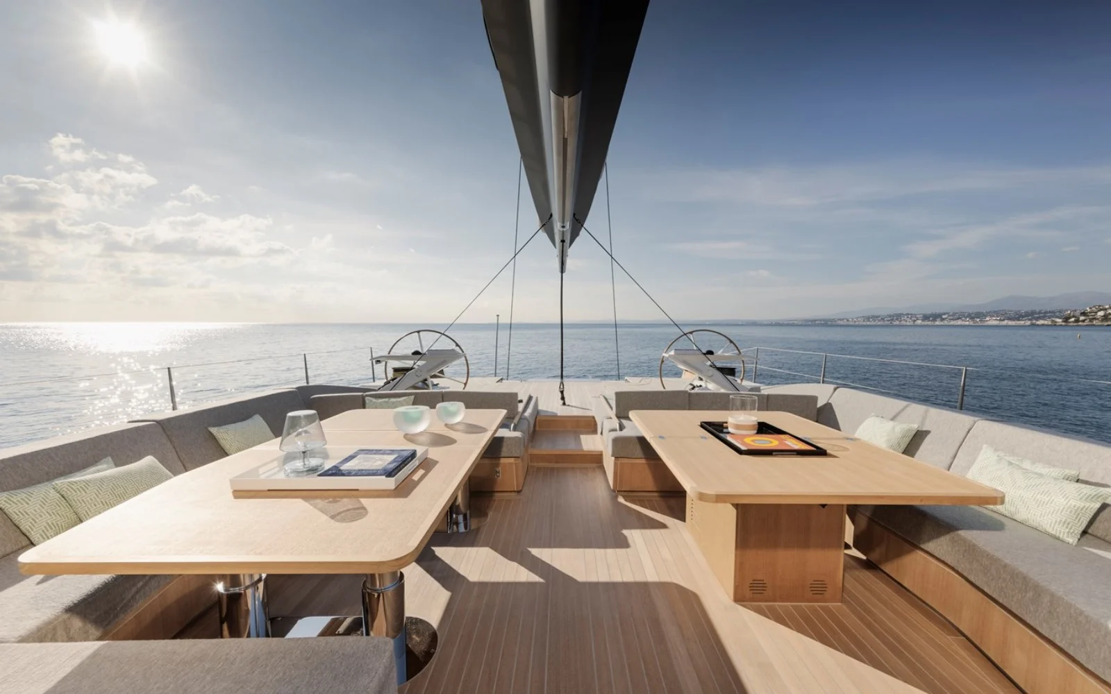 An image of Cefea yacht