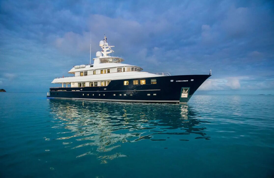 An image of Ocean’s Seven yacht