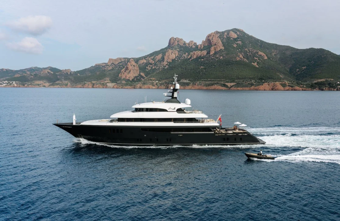 An image of Loon yacht