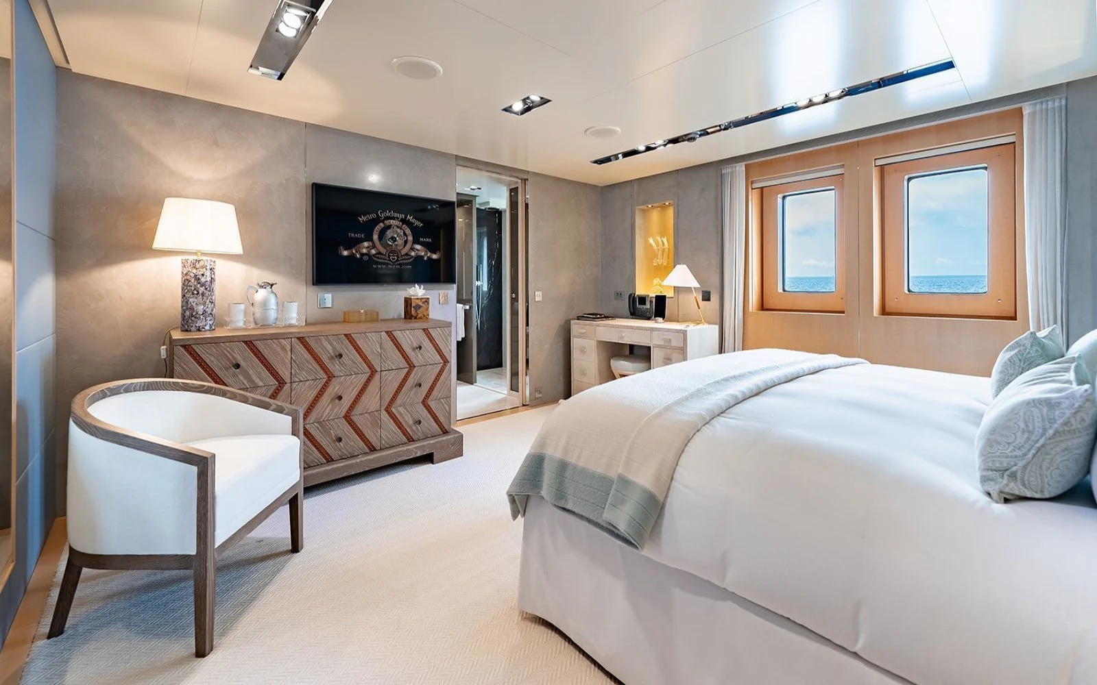 An image of Loon yacht