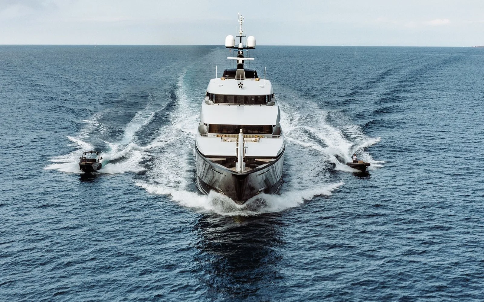 An image of Loon yacht