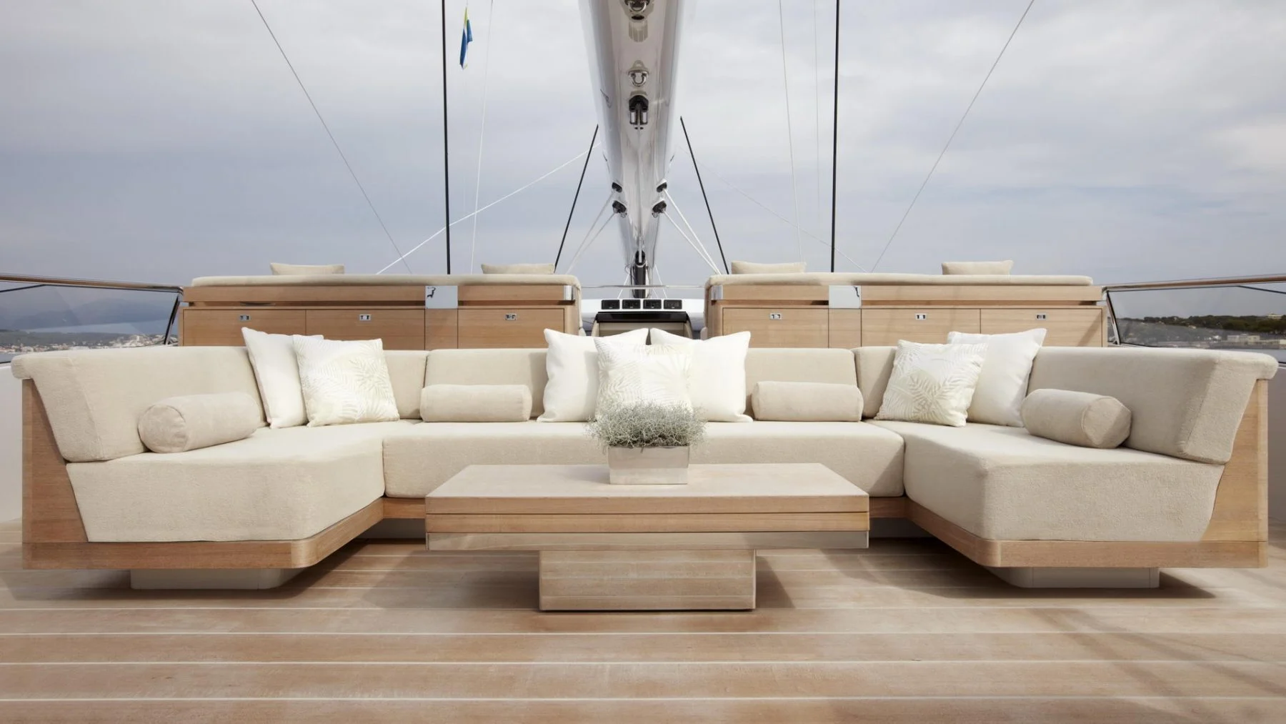 An image of Twizzle yacht