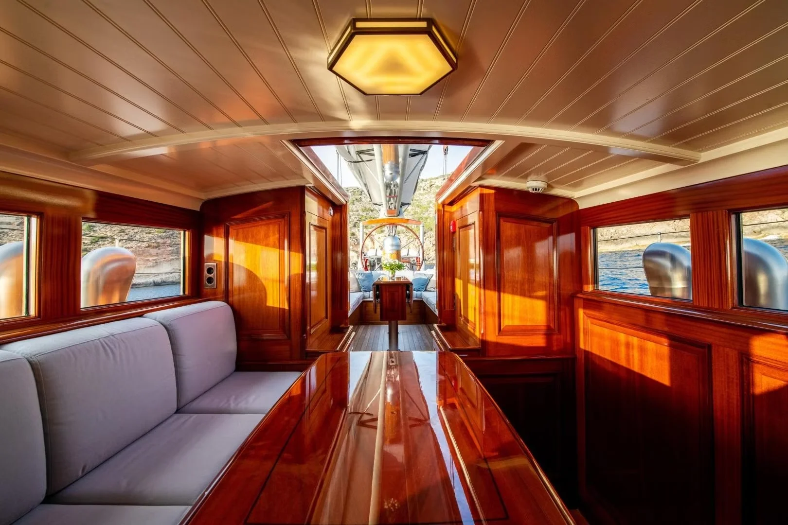 An image of Rainbow yacht