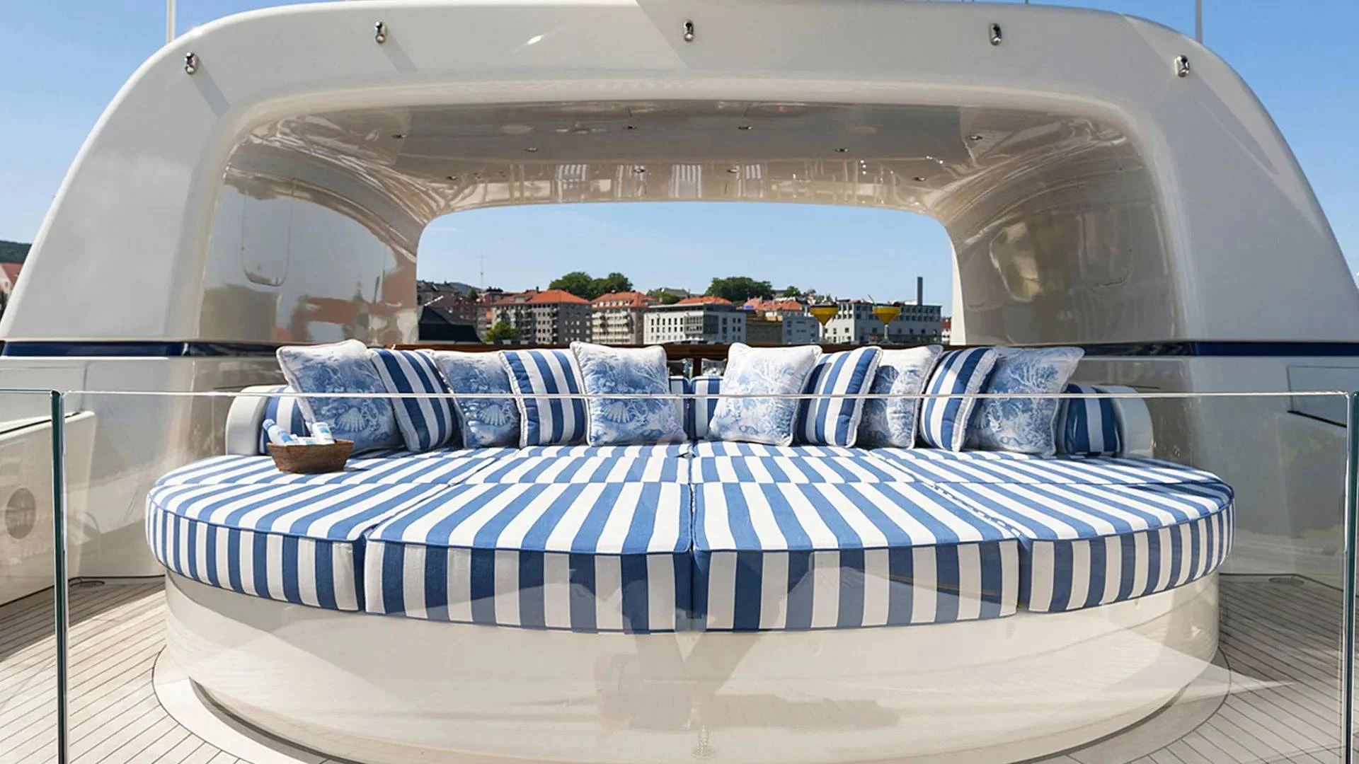 An image of Lady Kathryn V yacht