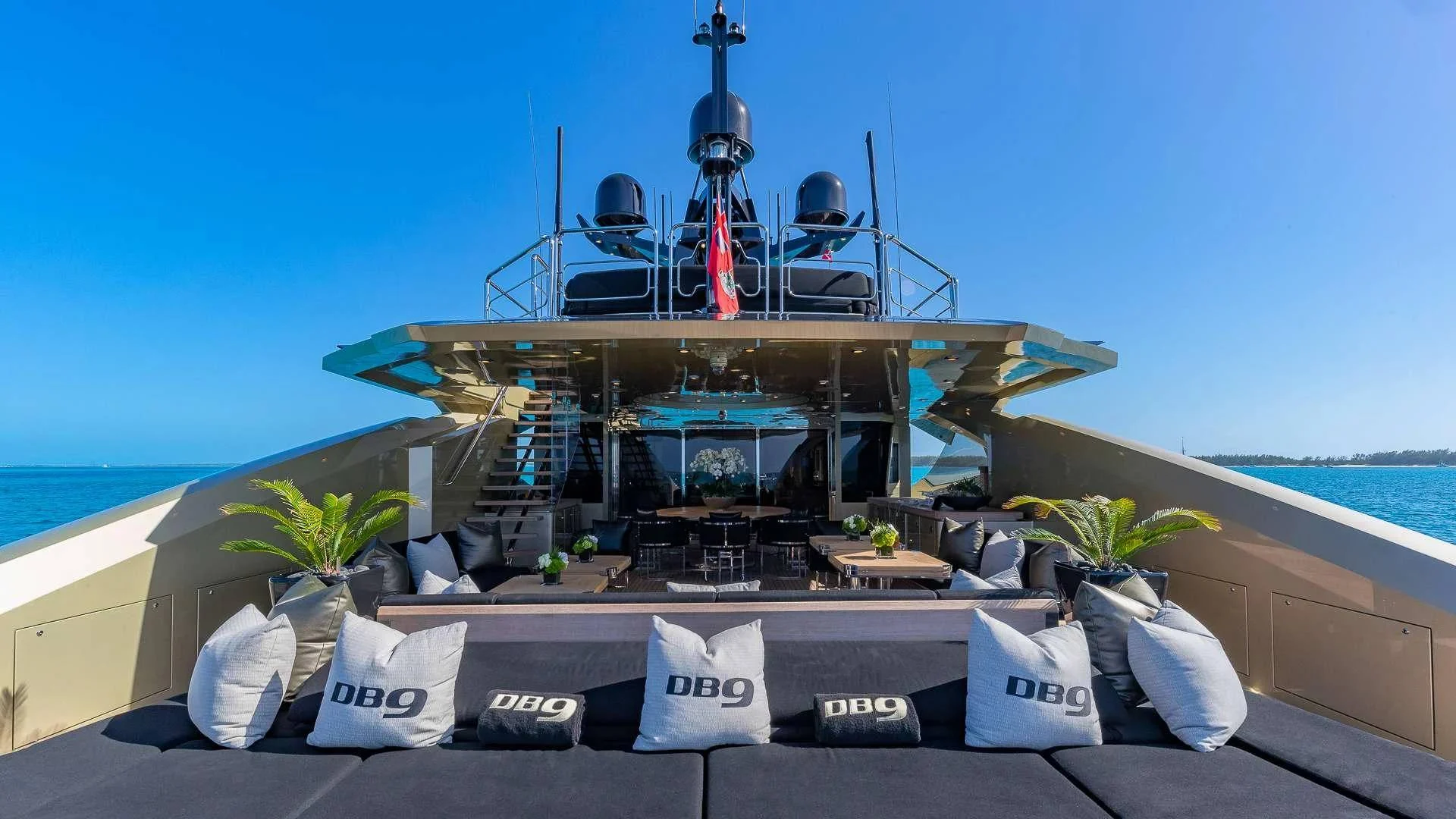 An image of Db9 yacht