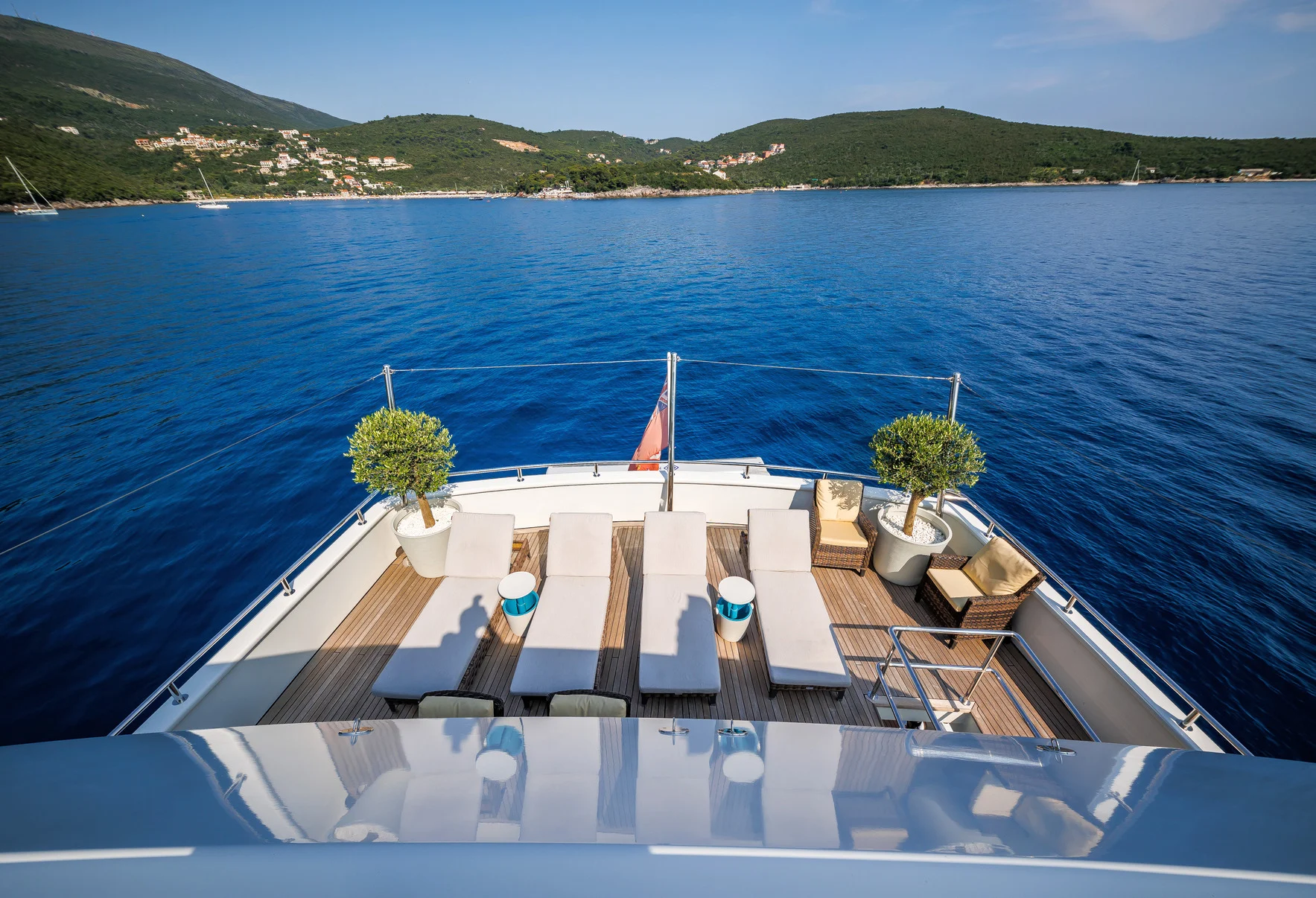An image of Apna yacht