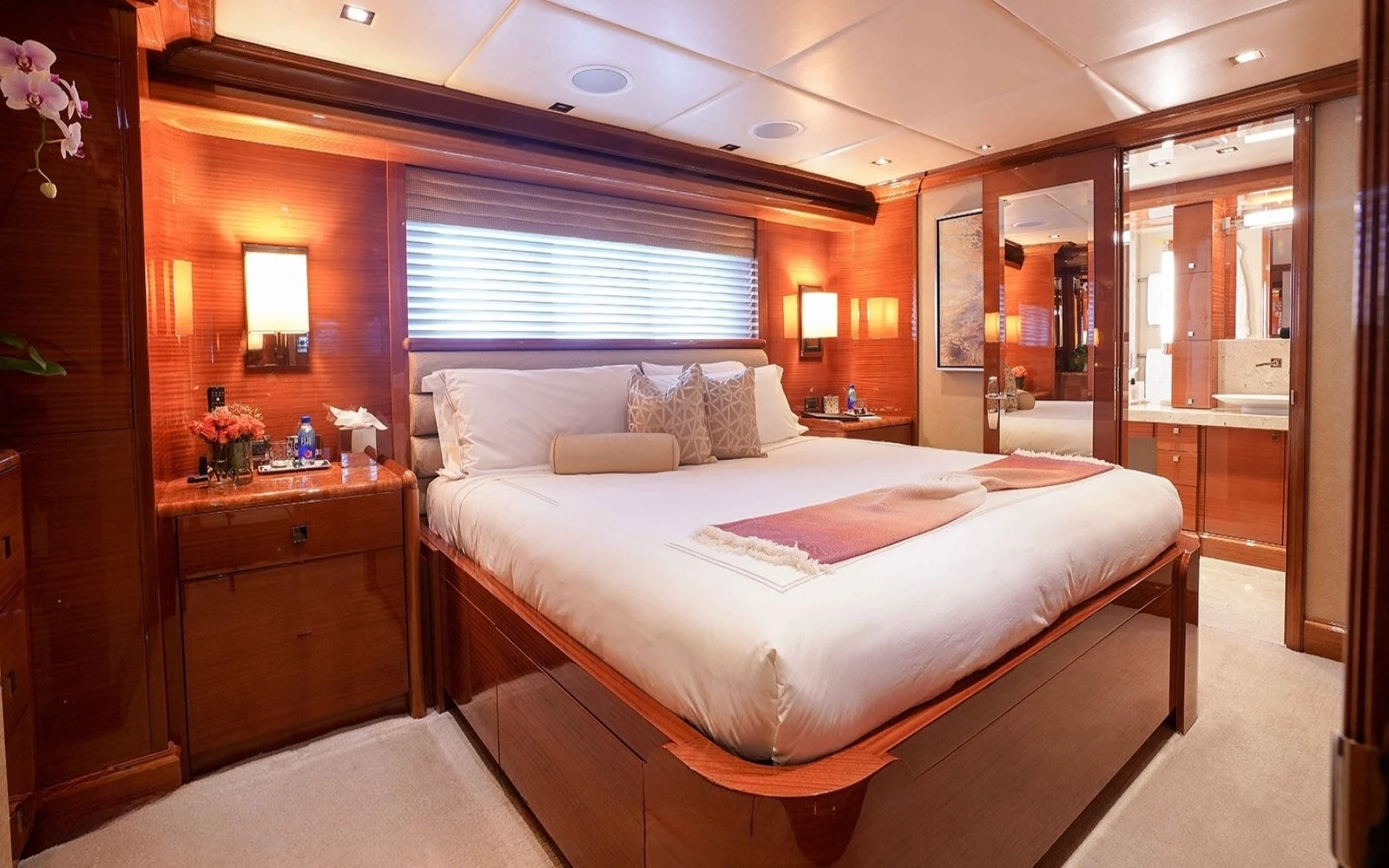 An image of Aspen Alternative yacht