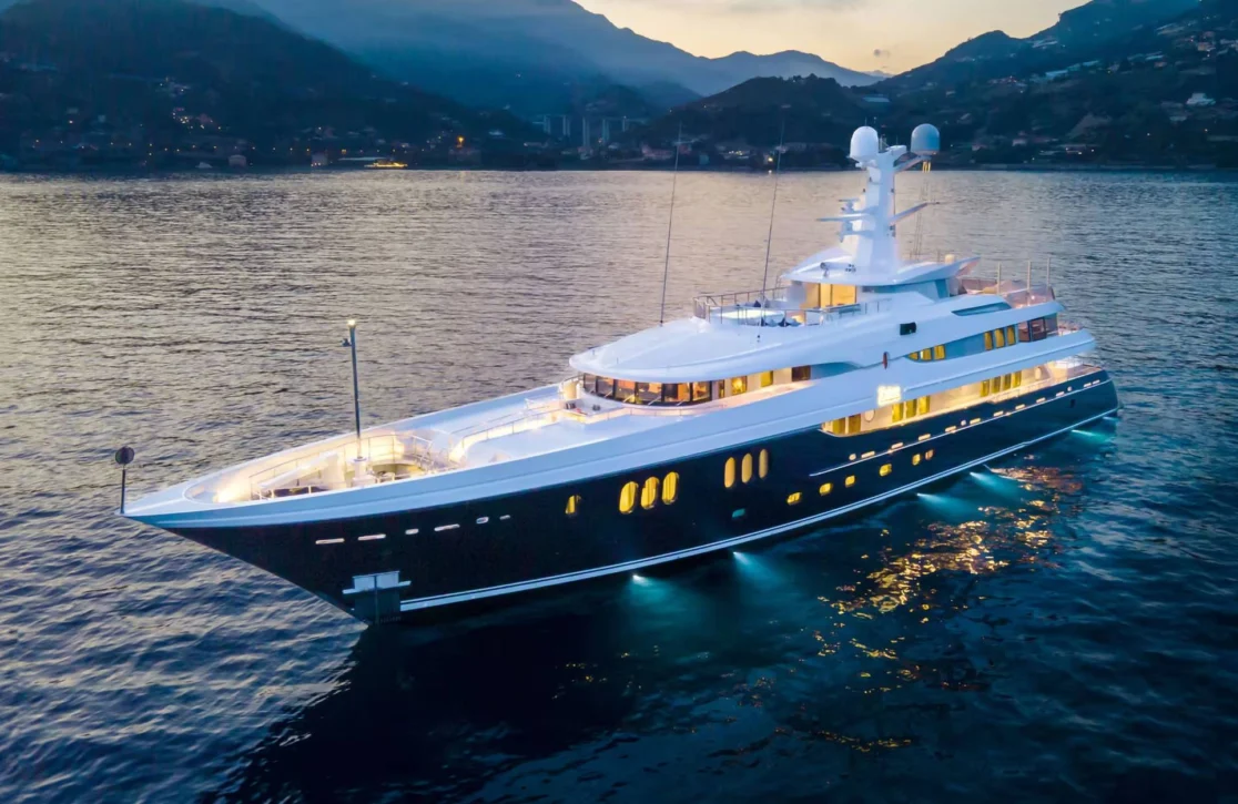 An image of Kaiser yacht