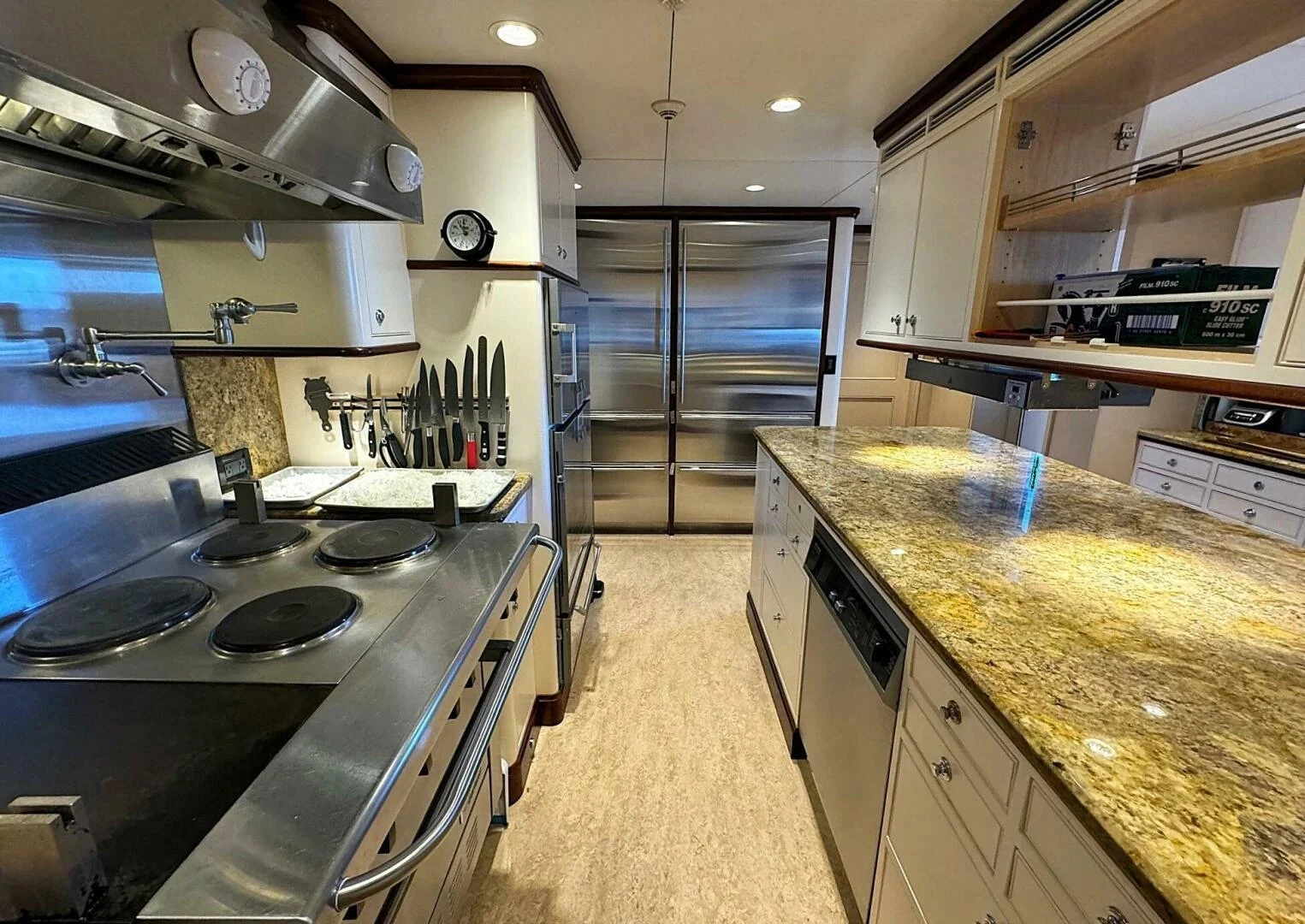 An image of Zexplorer yacht