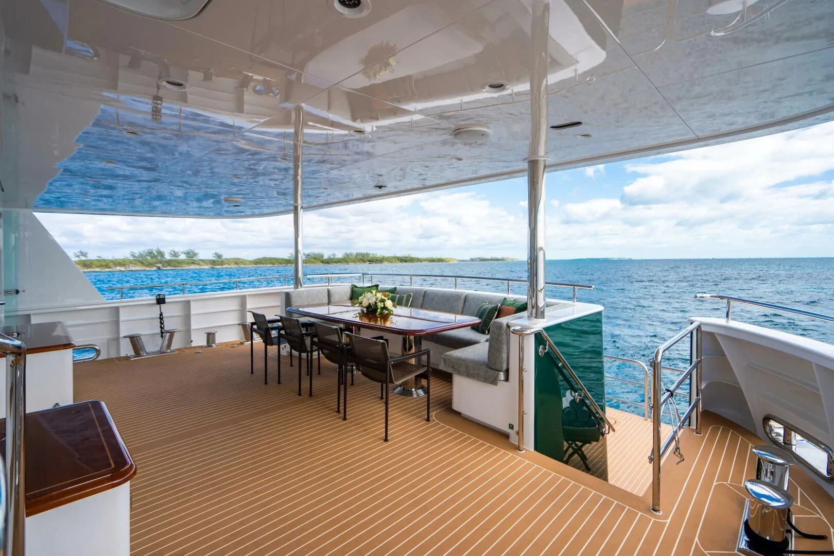 An image of Zexplorer yacht