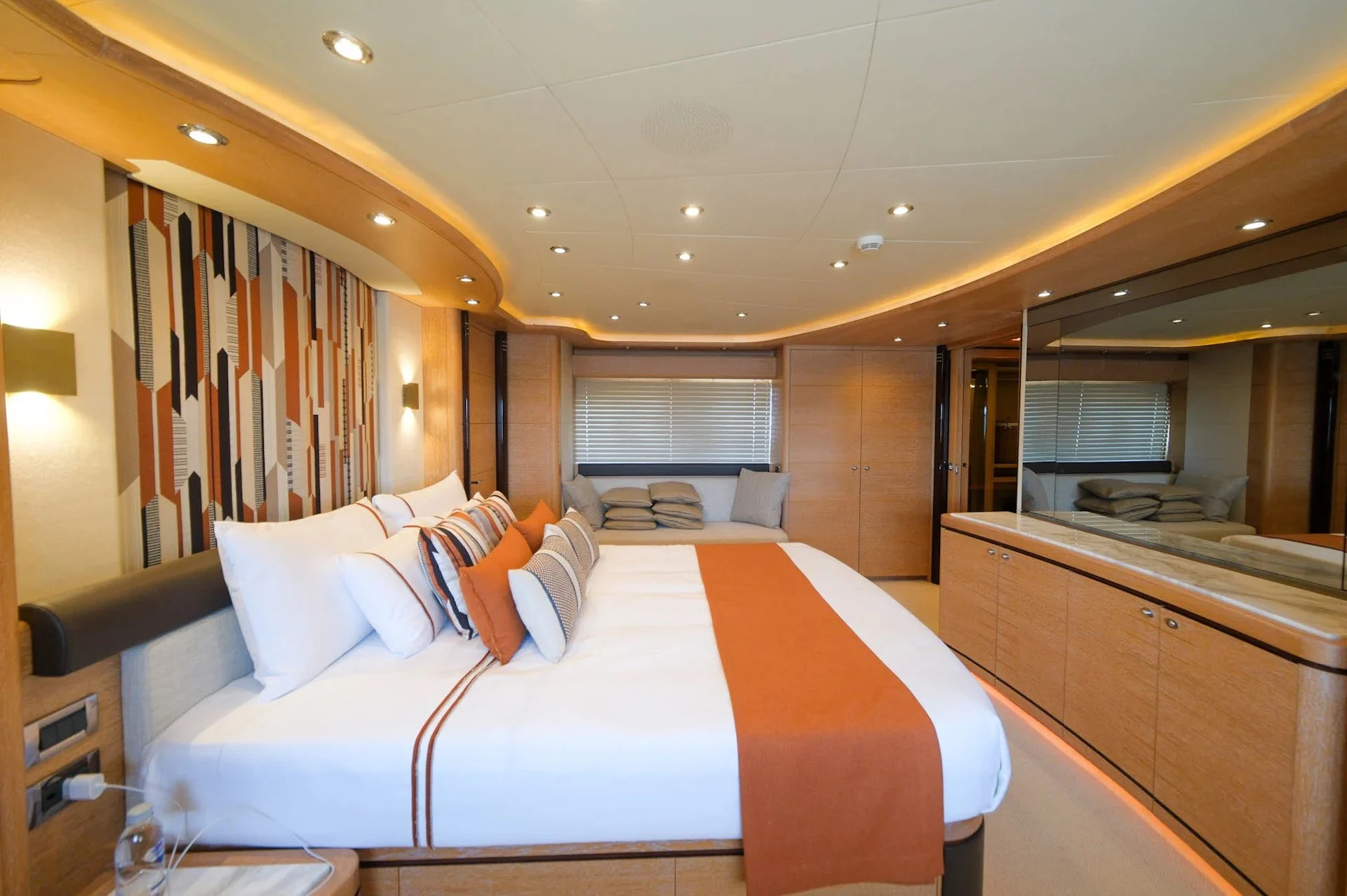 An image of Aero yacht