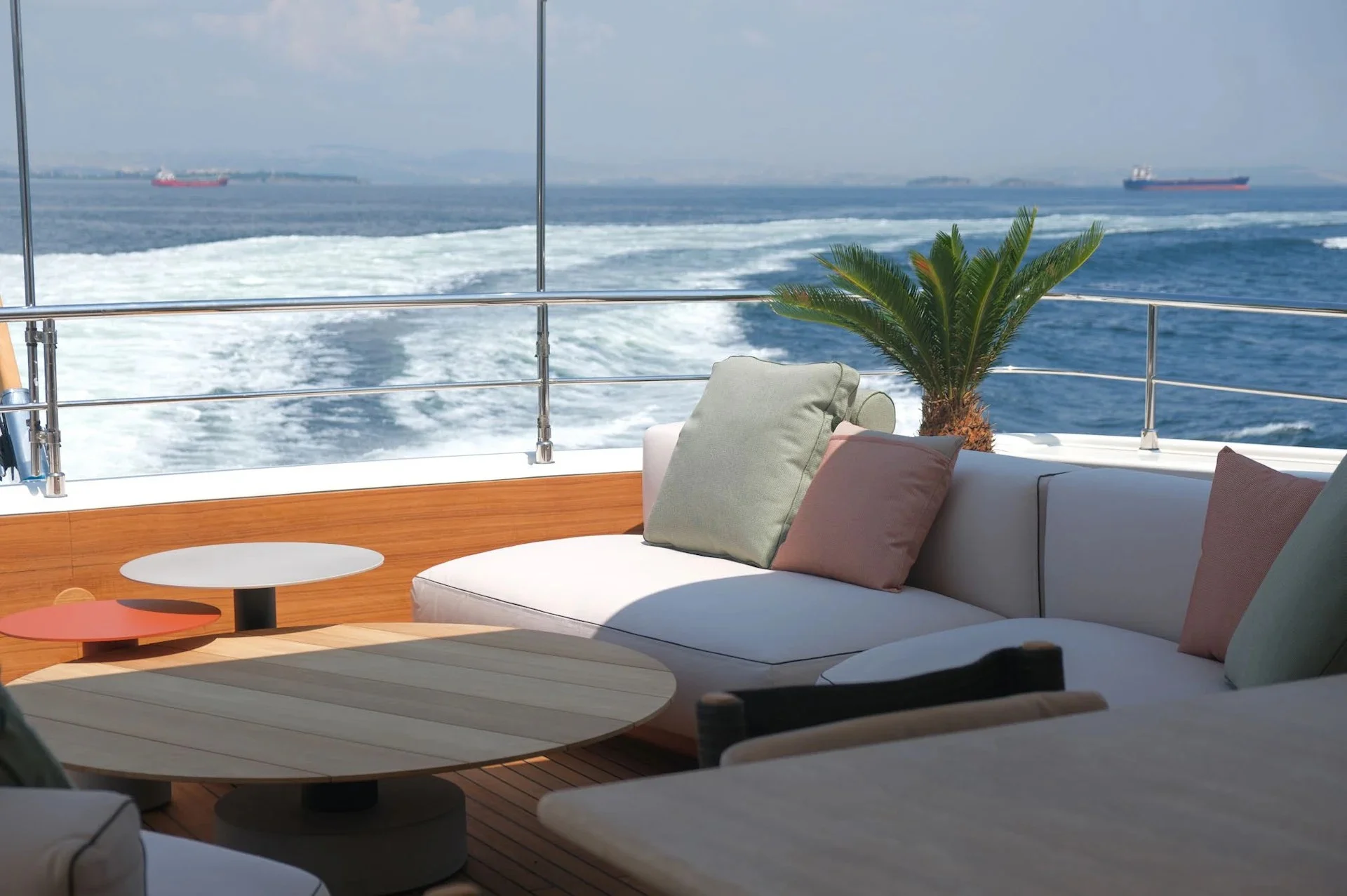 An image of Aero yacht