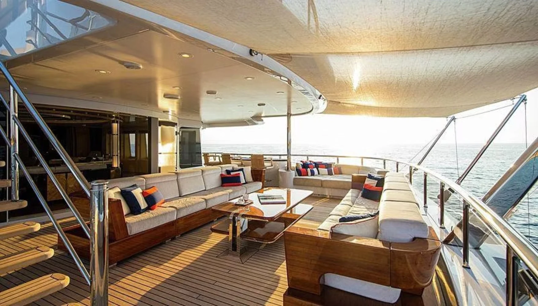 An image of Arience yacht