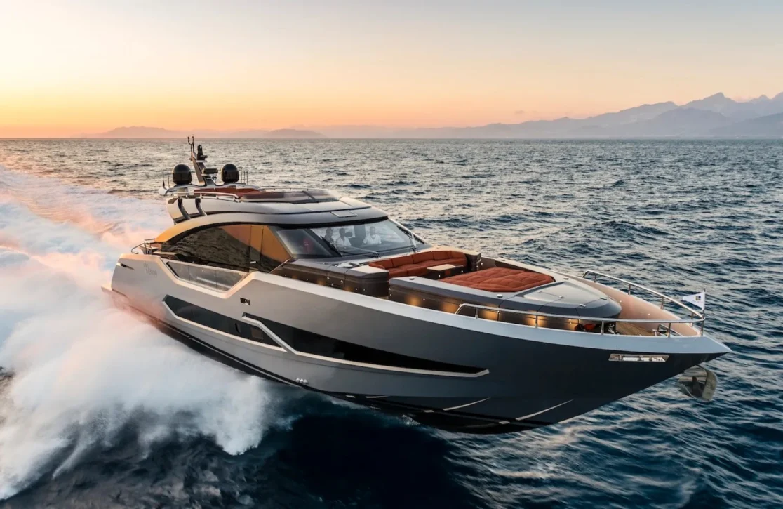 An image of Five Waves yacht