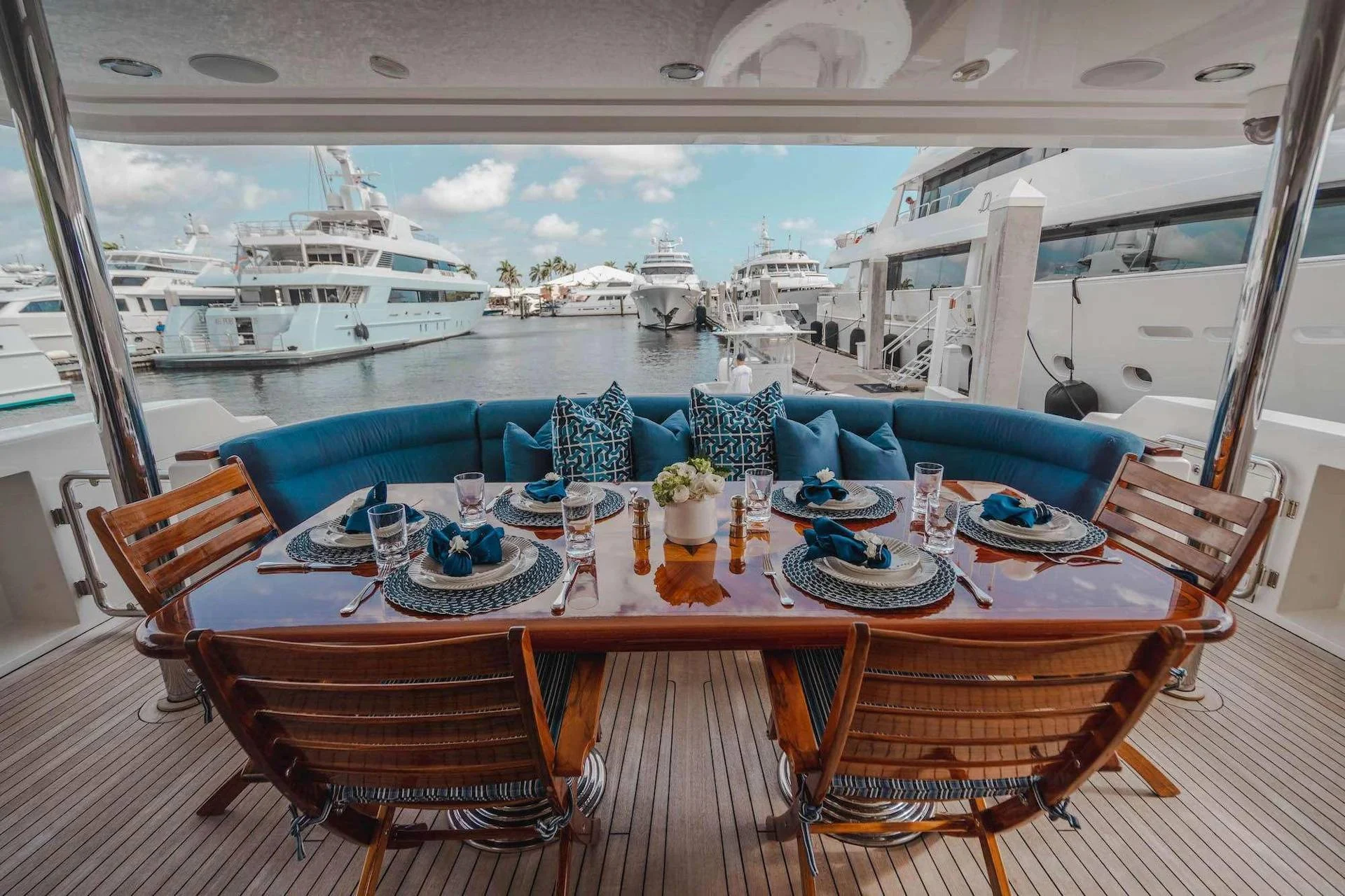 An image of Now Or Never yacht