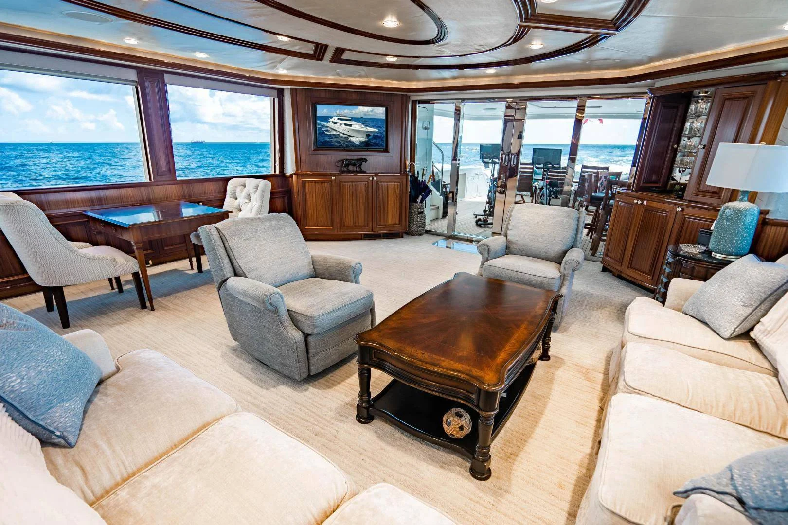 An image of Wild Kingdom yacht