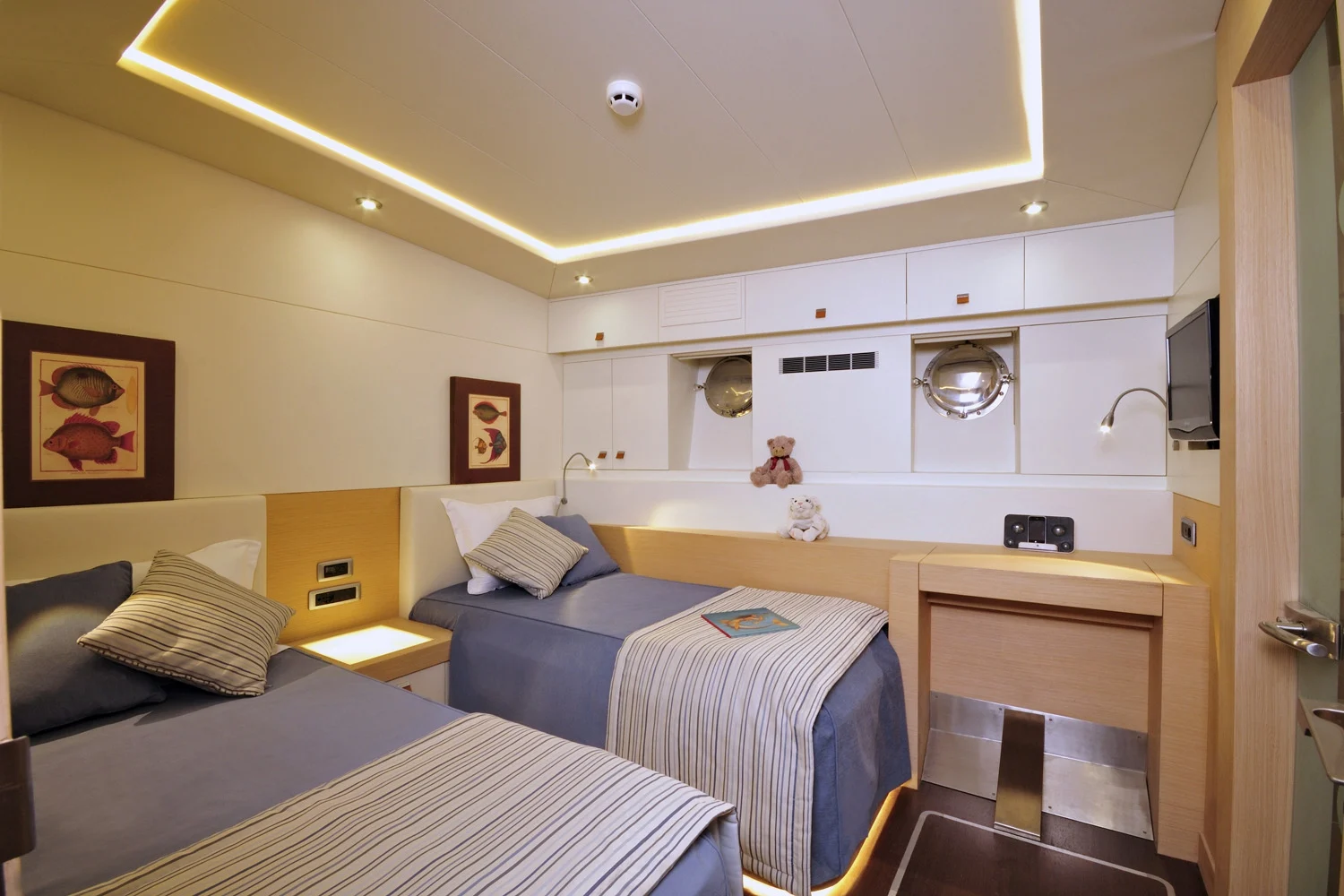 An image of Tuyika S yacht