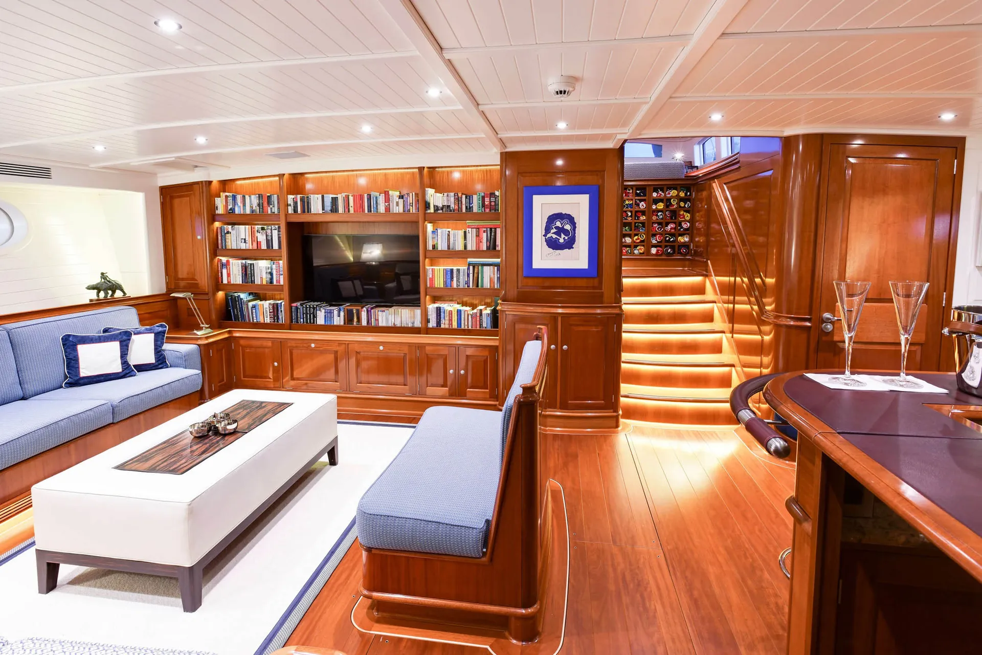 An image of Atalante yacht
